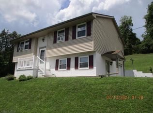 1991 Scotch Valley Rd, Hollidaysburg, PA 16648