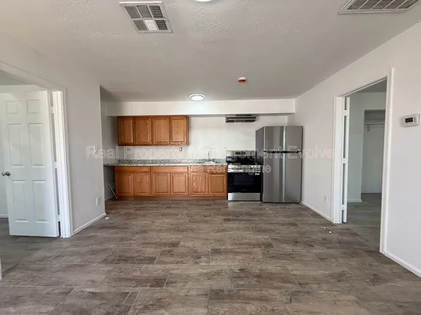 3223 W Madison St, Phoenix, AZ