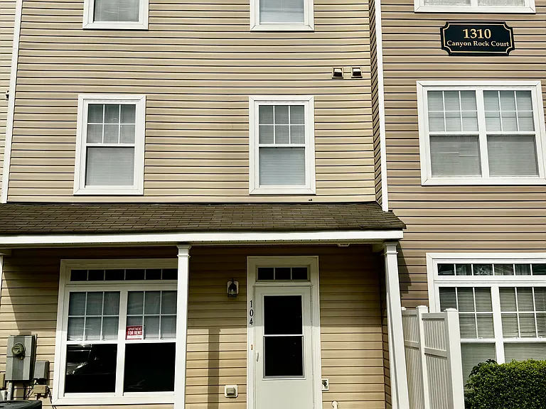 1310 Canyon Rock Ct #104 — Photo 1