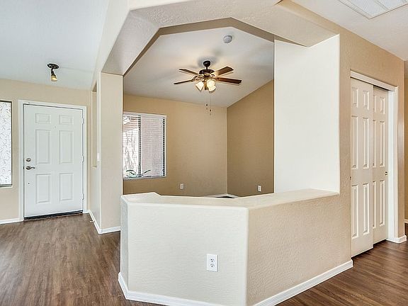 5th image of 6107 N Pajaro Ln