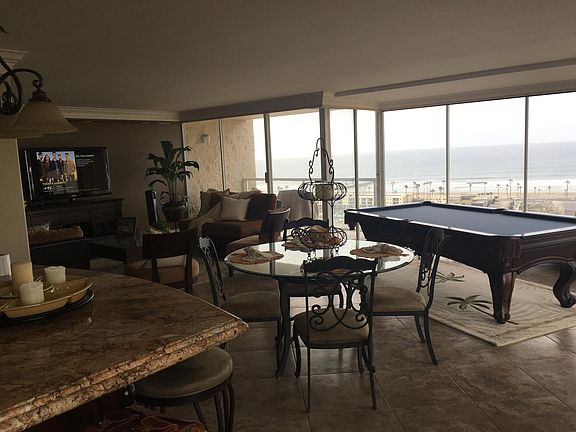 3rd image of 1200 Harbor Dr #14D