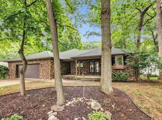 2208 Gmeiner Rd, Appleton, WI 54915