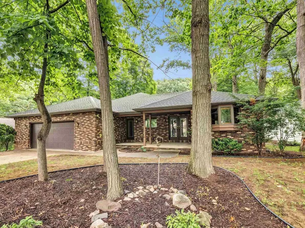 2208 Gmeiner Rd, Appleton, WI 54915