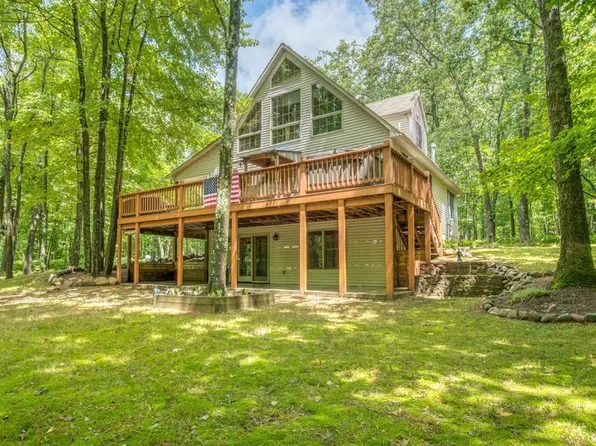 2622 Spruce Hill Dr, Farwell, MI 48622