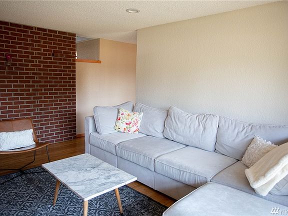 5th image of 11010 SE 290th St