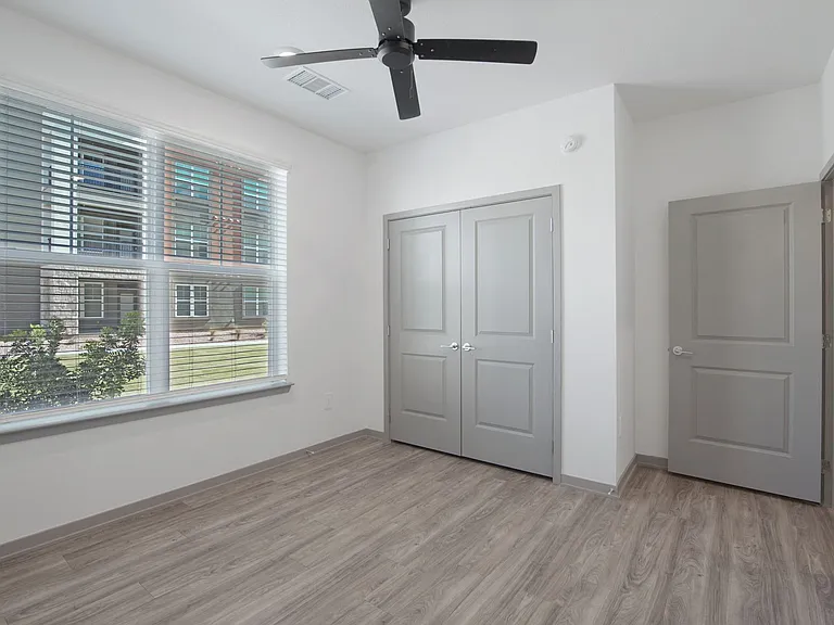 The Maddox Luxury Apartments — Photo 92