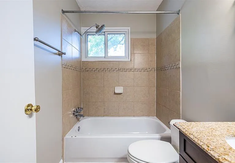 120 Biscayne Dr NW #B10 — Photo 20