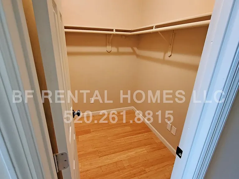 1040 N Arizona Ave — Photo 29