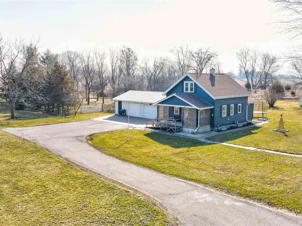 401 Main St, Harper, IA 52231