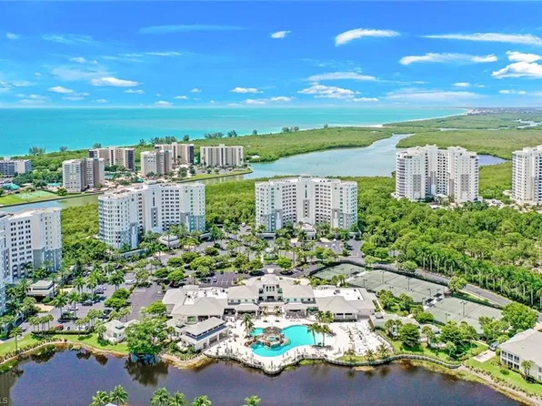 300 Dunes BLVD #PH-5, NAPLES, FL 34110
