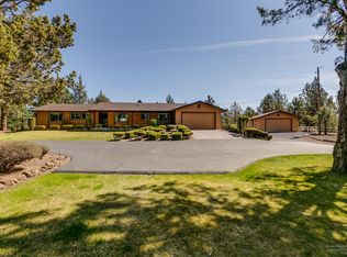 63236 Overtree Rd, Bend, OR 97701