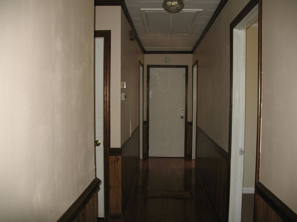 2nd image of 2295 Holly Springs Pkwy