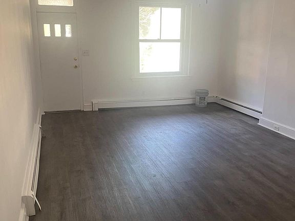 2nd image of 208 5th Ave