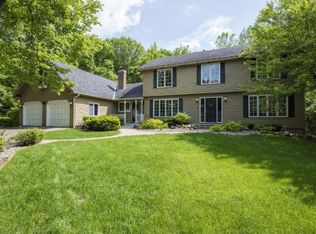 15101 Tammer Ln, Wayzata, MN 55391