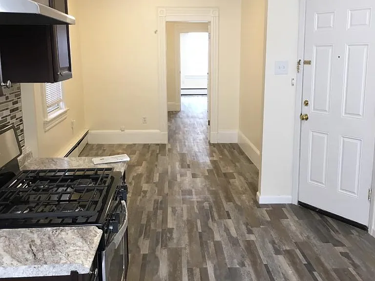 1211 63rd St #2R — Photo 3