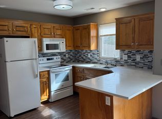 2723 Harrison Pl, Lawrence, KS 66047