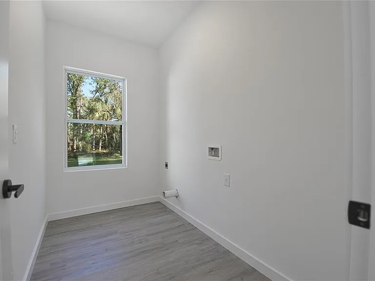 18380 Dakota Ave — Photo 9