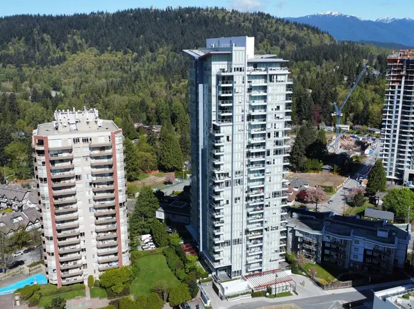 520 Como Lake Ave #1203, Coquitlam, BC V3J 0E8