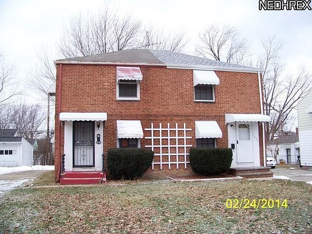 1st image of 1484 E 250th St