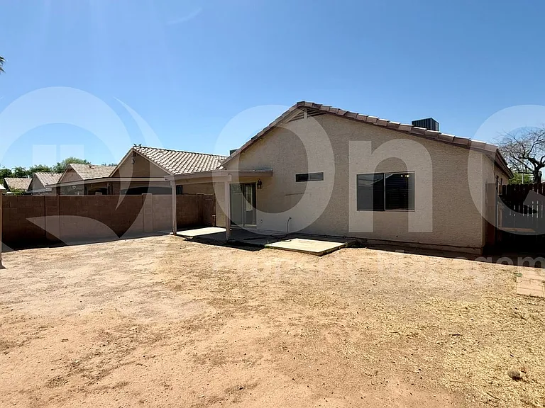 8318 W Clear Stream Dr — Photo 18