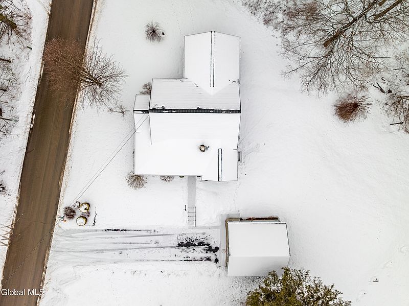 5th image of 561 Herrington Road