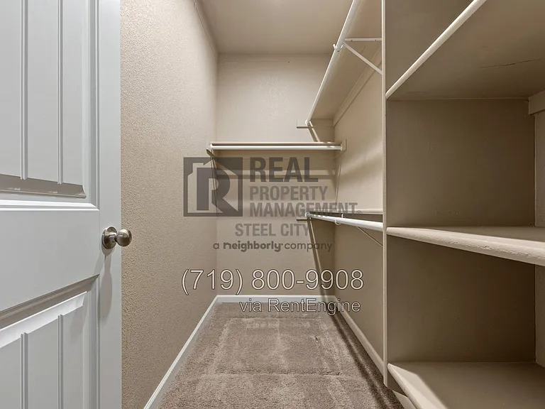3002 W 22nd St — Photo 15