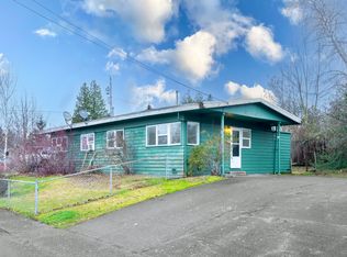 858 Camas Ave NE, Renton, WA 98056