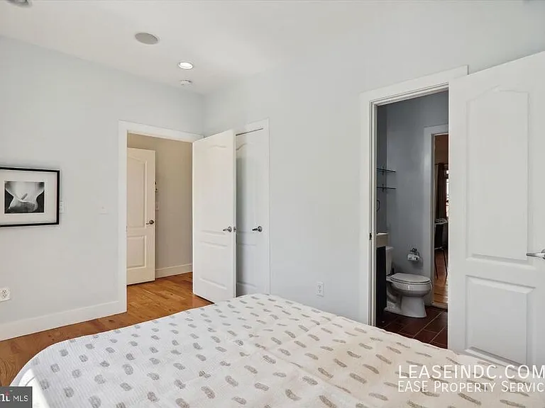515 N St NW #2 — Photo 13