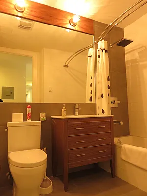 Rented by Rennit Inc. | media 30