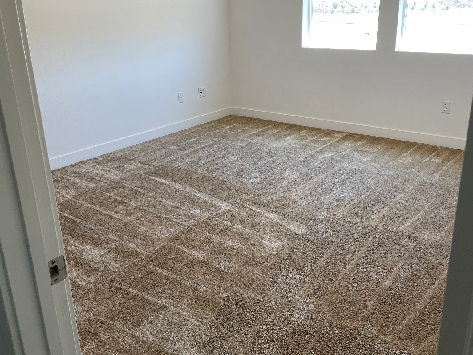 3 bed, 1430 sqft, $4,000 — Photo 4