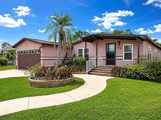 1st image of 106 Las Palmas Blvd #106