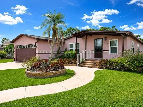 106 Las Palmas Blvd #106, North Fort Myers, FL 33903