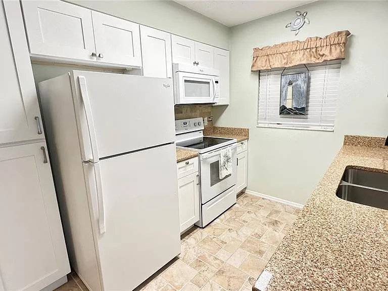 4860 S Atlantic Ave #1030 — Photo 7