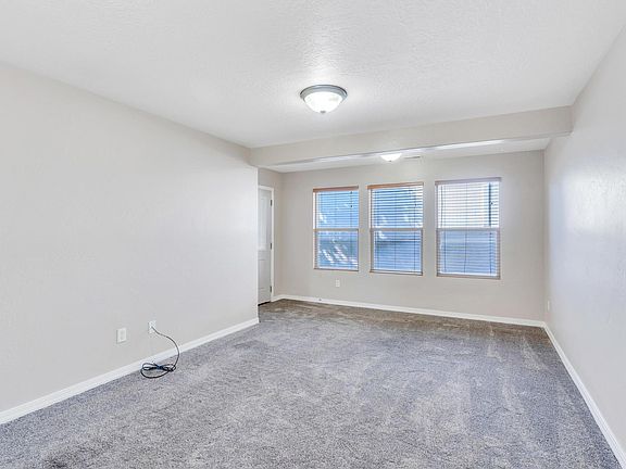 3rd image of 1129 N River View Dr