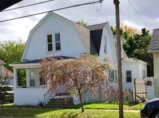 708 E Maple Ave, Adrian, MI 49221