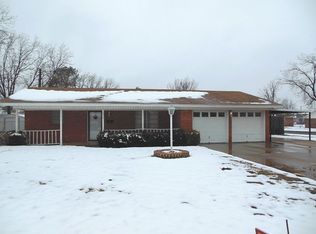 1015 E Beverly Loop, Burkburnett, TX 76354