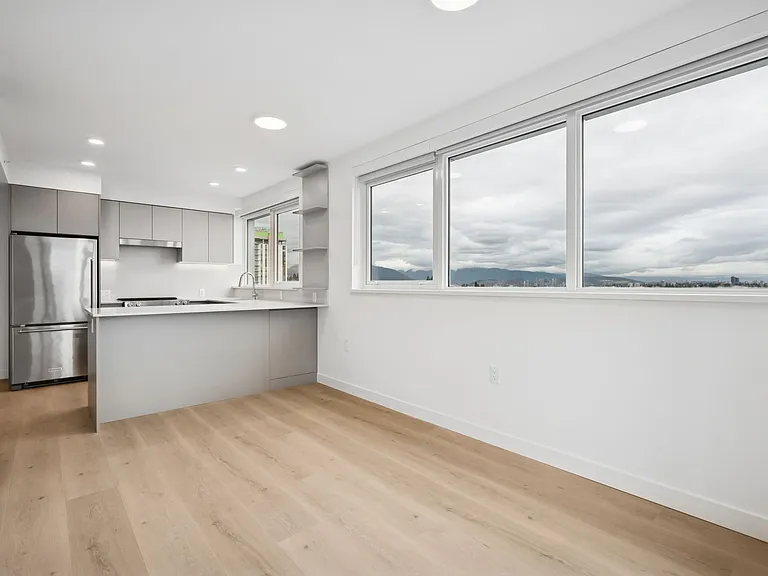 5670 Cambie St — Photo 136