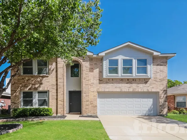 9101 Wagon Trl, Aubrey, TX 76227