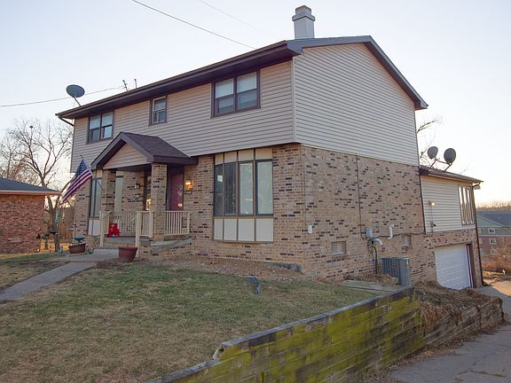 3rd image of 3924-3926 E 38th St