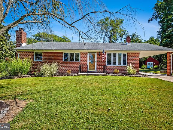 2nd image of 1603 Sako Ct