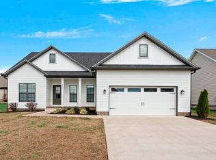 3270 Black Walnut Ct, Bowling Green, KY 42104