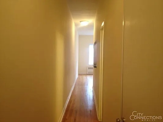 Rented by City Connections Realty | media 36