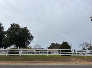 8737 N Madsen Ave, Clovis, CA 93619