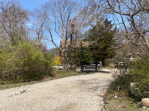 5th image of 709 Montauk Hwy
