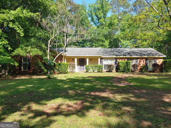 108 Cedar Creek Ct, Lagrange, GA 30240