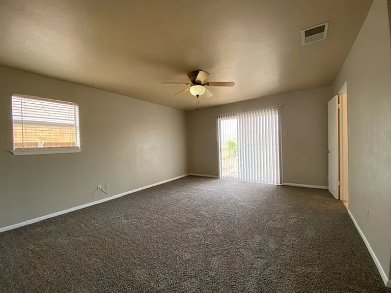 14126 Atascadera Ave — Photo 19