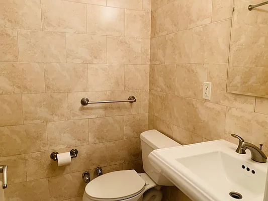 Rented by Stonehenge NYC LLC | media 47