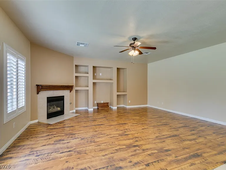 2598 Mizzoni Cir — Photo 7