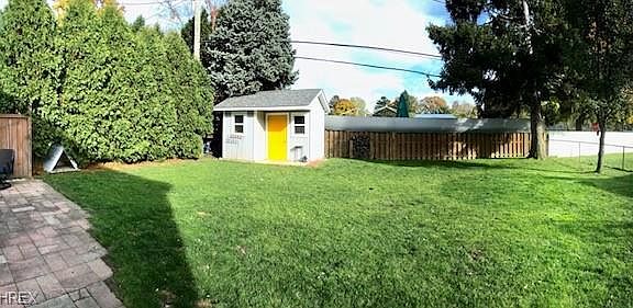 4th image of 4463 W 224th St