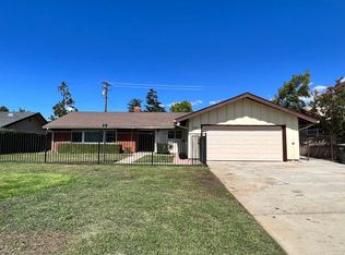 408 Sandalwood Dr, Calimesa, CA 92320